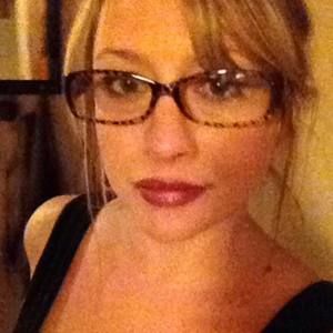 Meet your Posher, Holly